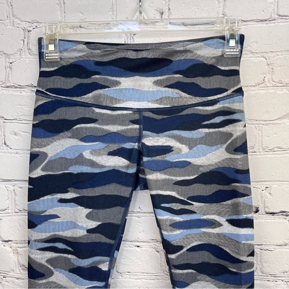 Lululemon Wunder Under Crop III Mini Coast Camo Deep Navy Multi Sz 4 - Picture 5 of 13